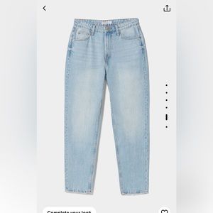 Bershka Mom Jeans - Light Wash